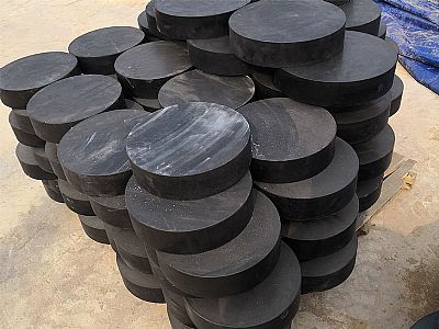 盘州市板式橡胶支座由若干层橡胶片与薄钢板经加压硫化